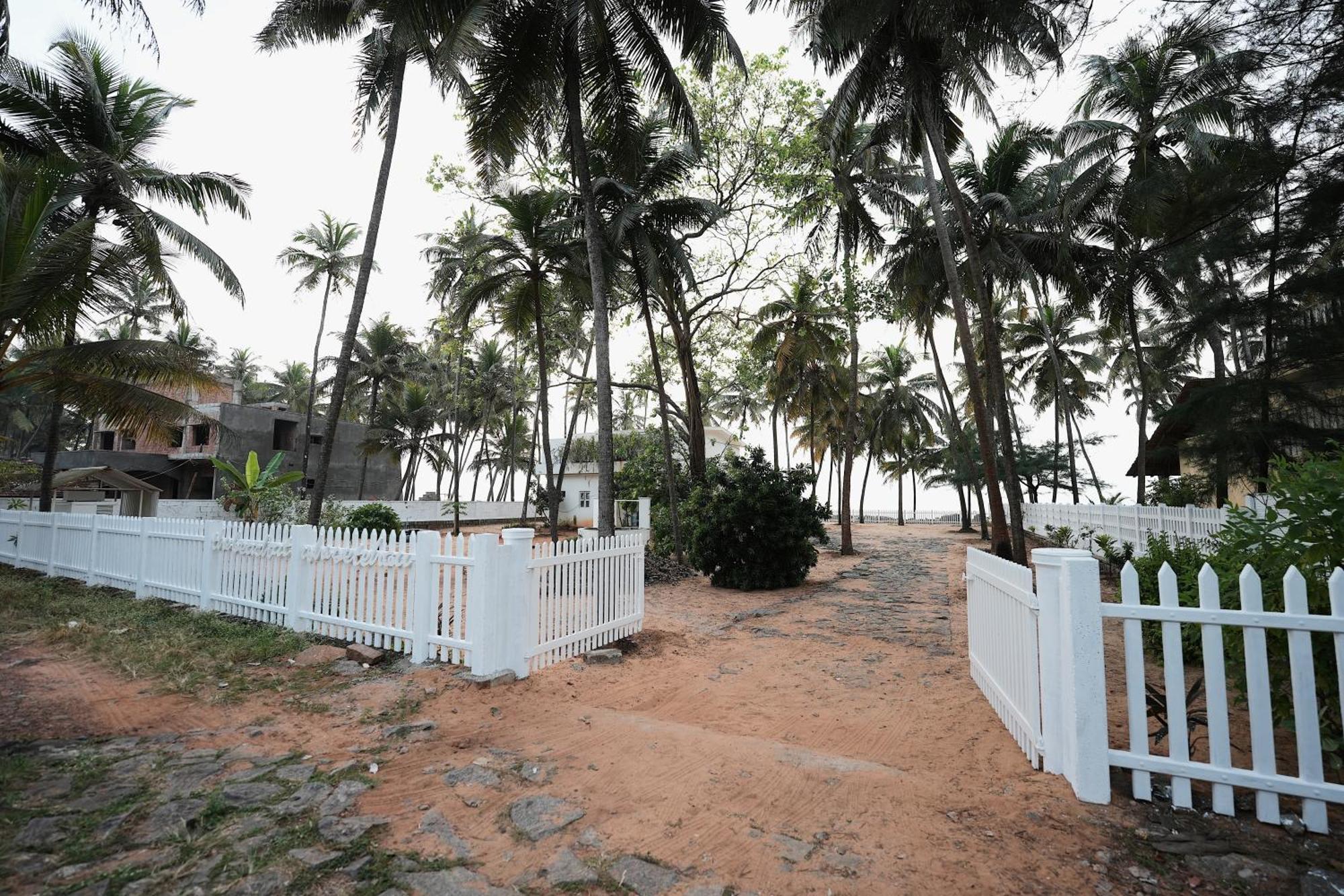 Beach At The White House Udupi Zewnętrze zdjęcie